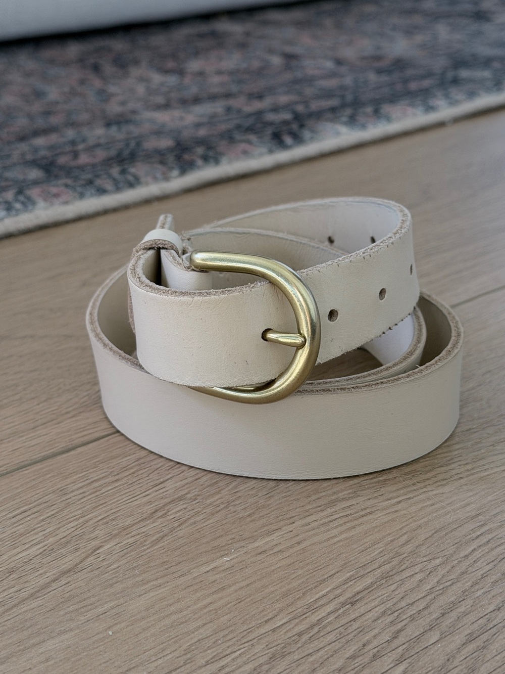 Nisolo Noemi Cream Leather Belt with Gold Buckle